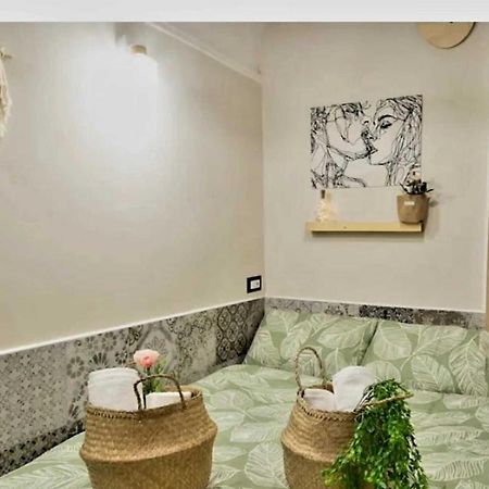 나폴리 Casina Via Foria B&B 외부 사진