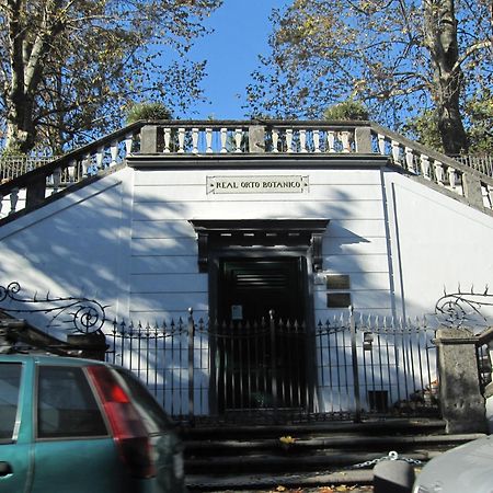 나폴리 Casina Via Foria B&B 외부 사진